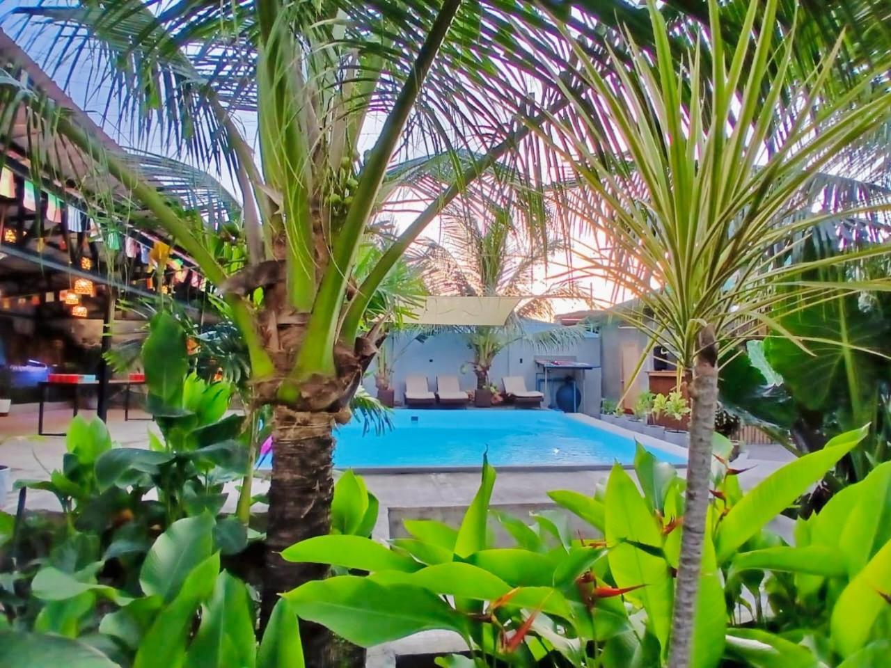 Ananas Guesthouse Moalboal Eksteriør bilde